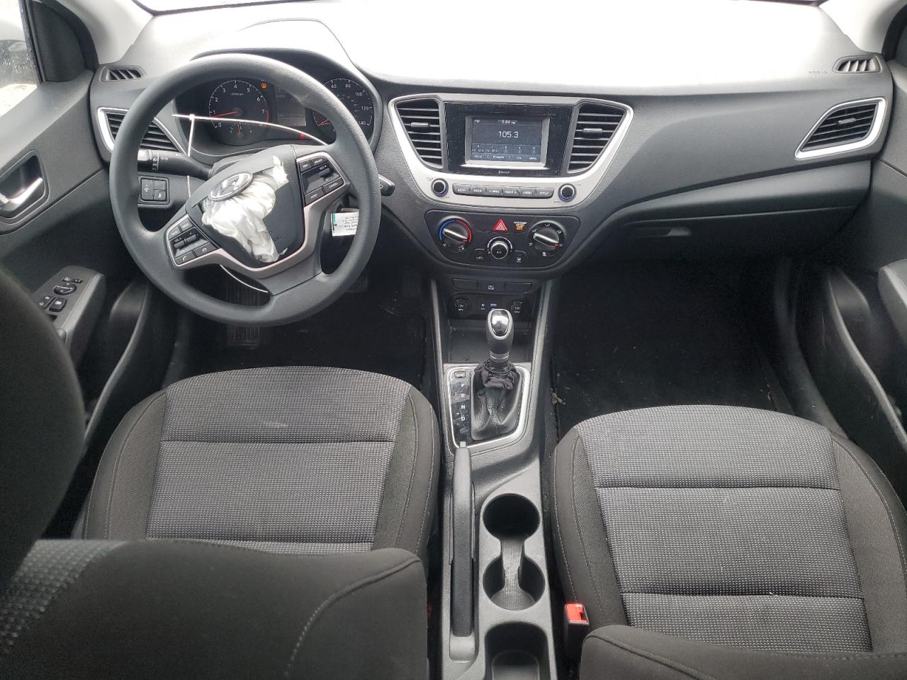 2022 Hyundai Accent - Image 8