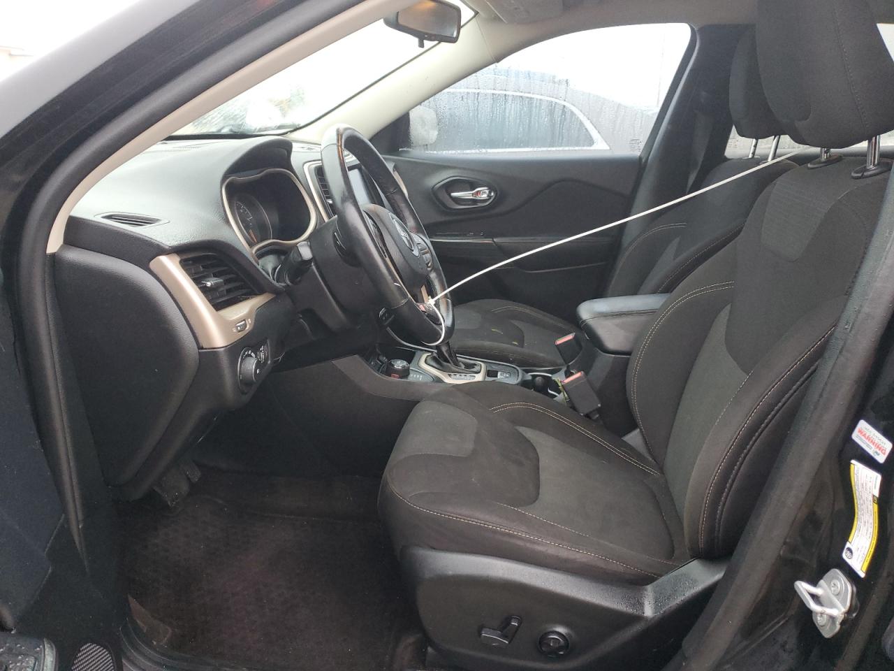 2017 Jeep Grand Cherokee - Image 7