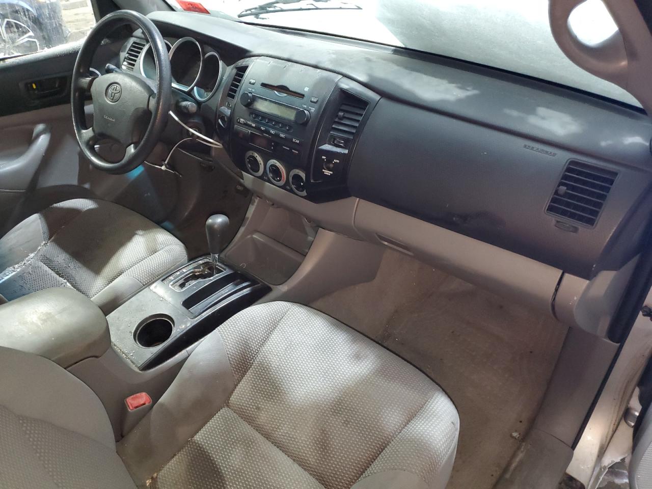 2007 Toyota Tacoma - Image 8