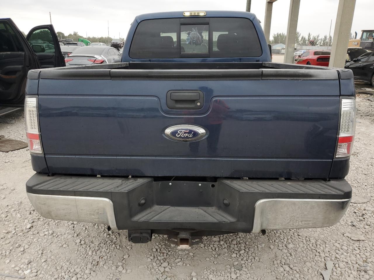 2013 Ford F250 - Image 6