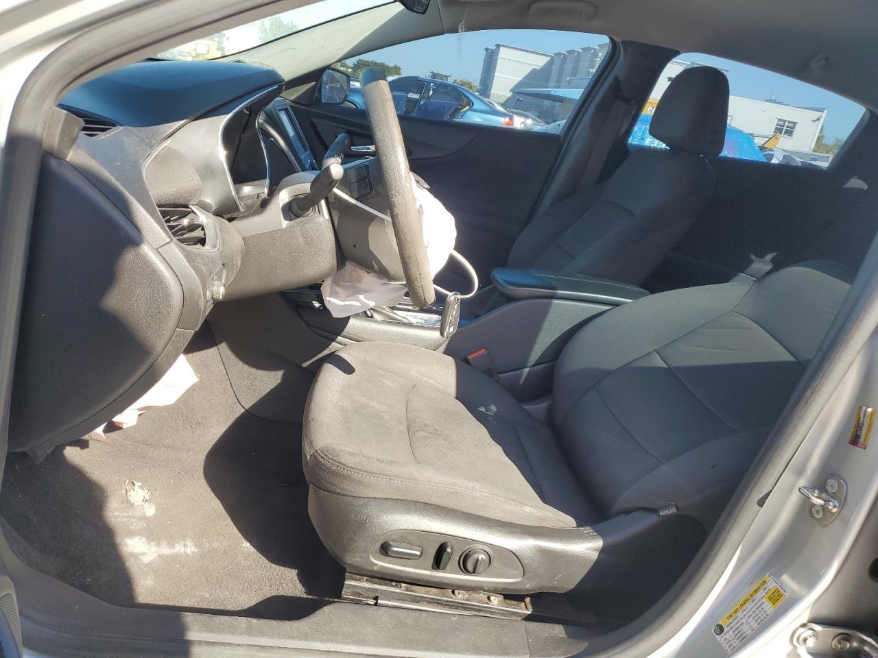 2016 Chevrolet Malibu - Image 7