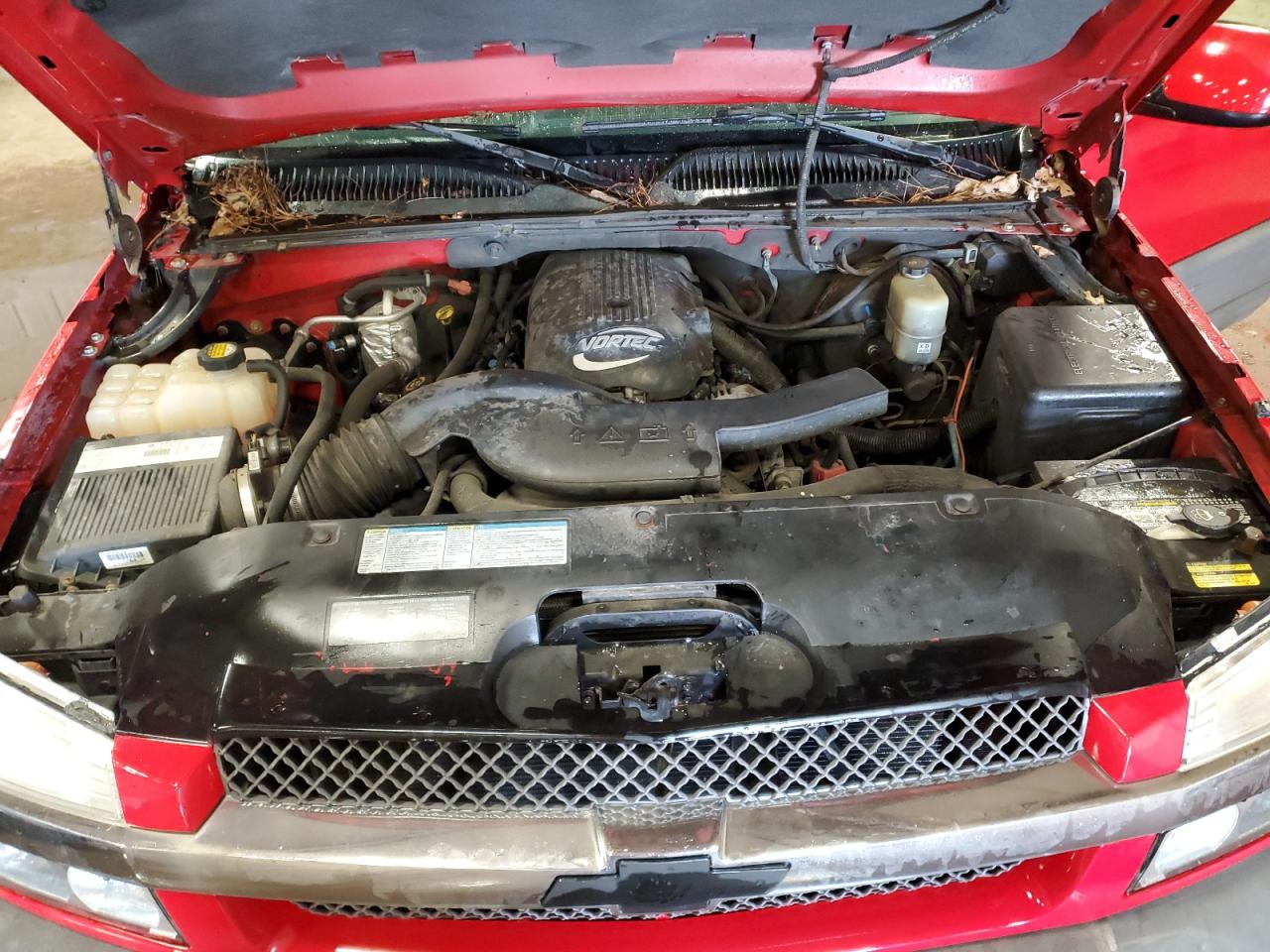2002 Chevrolet Avalanche - Image 11