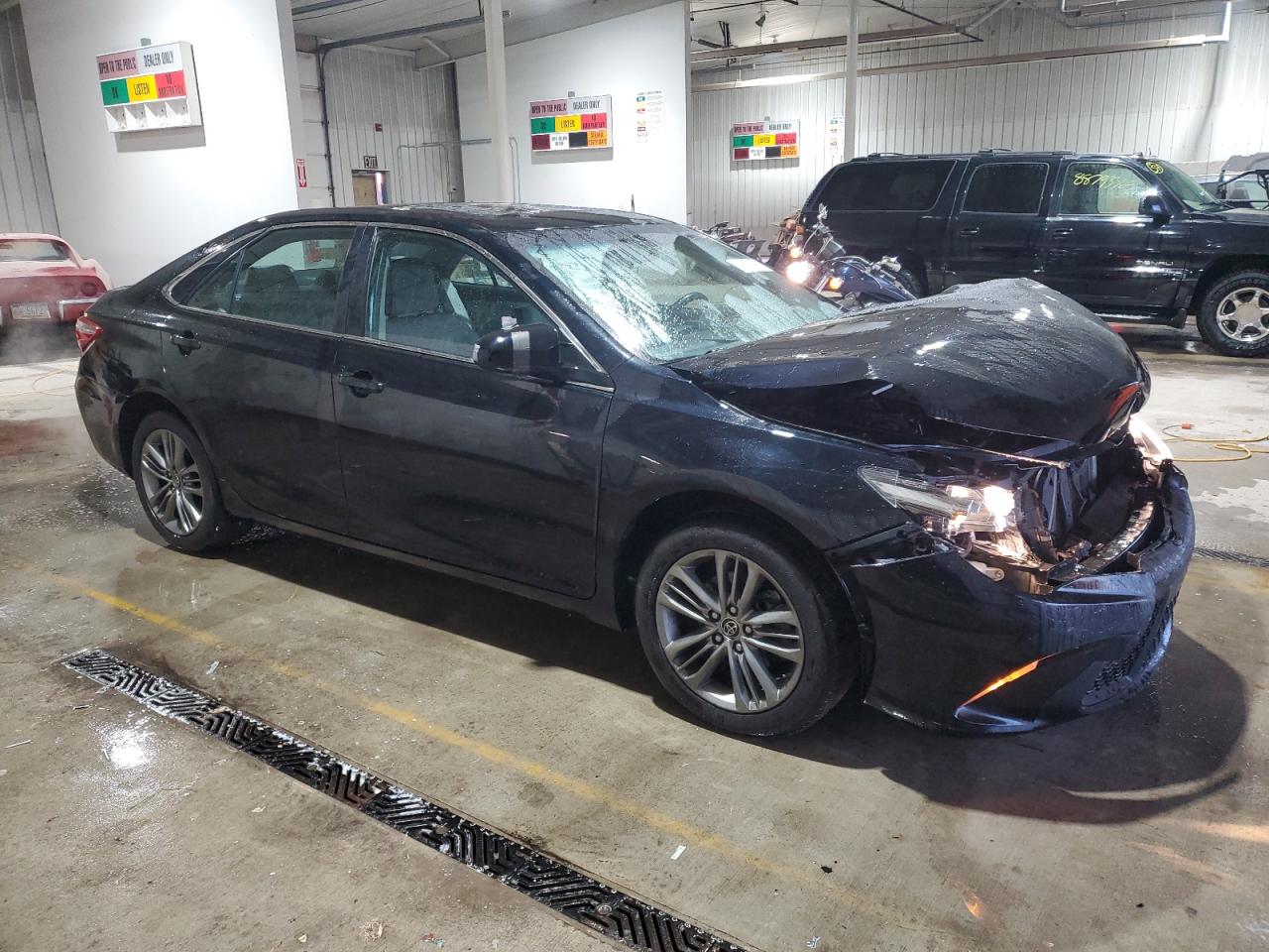 2015 Toyota Camry - Image 4
