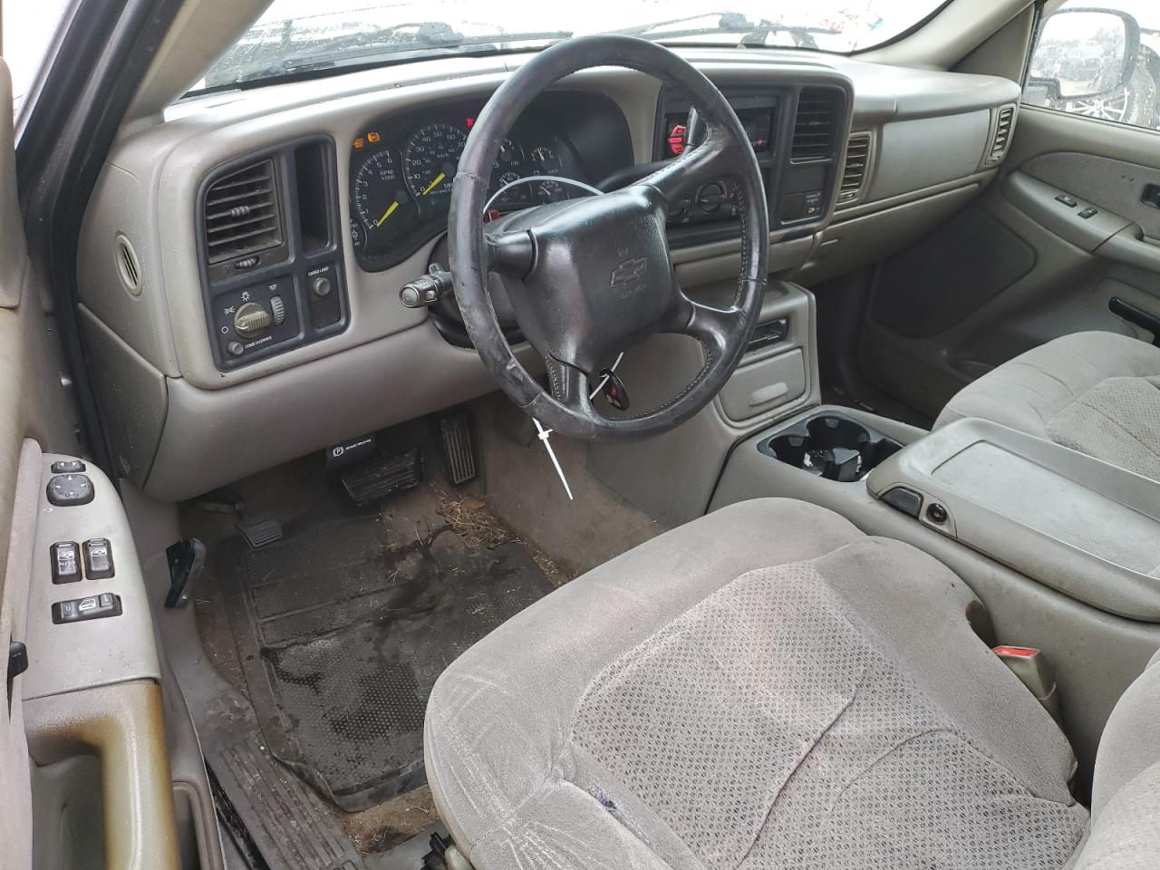 2000 Chevrolet Silverado - Image 8