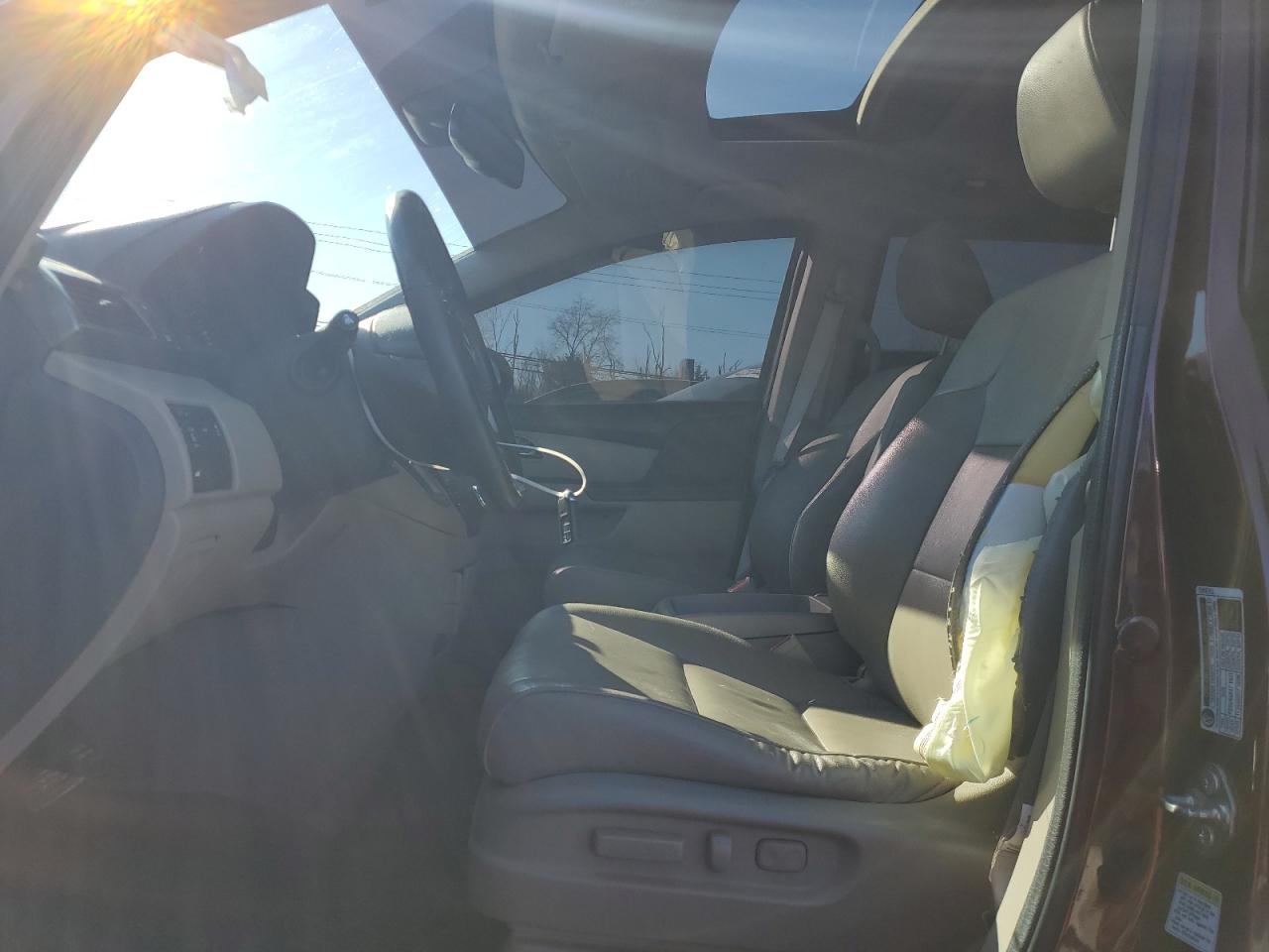 2017 Honda Odyssey - Image 7