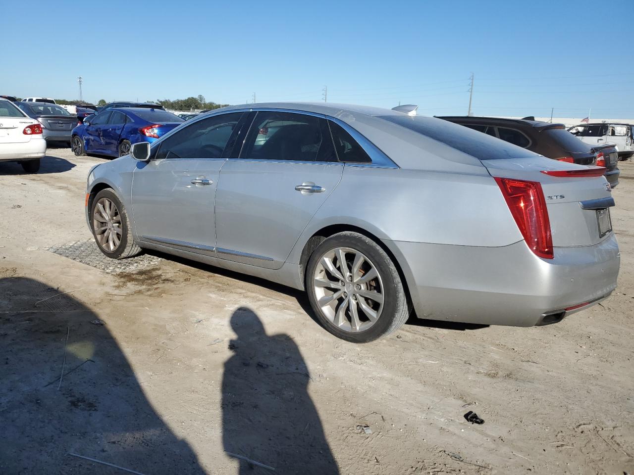 2017 Cadillac XTS - Image 2