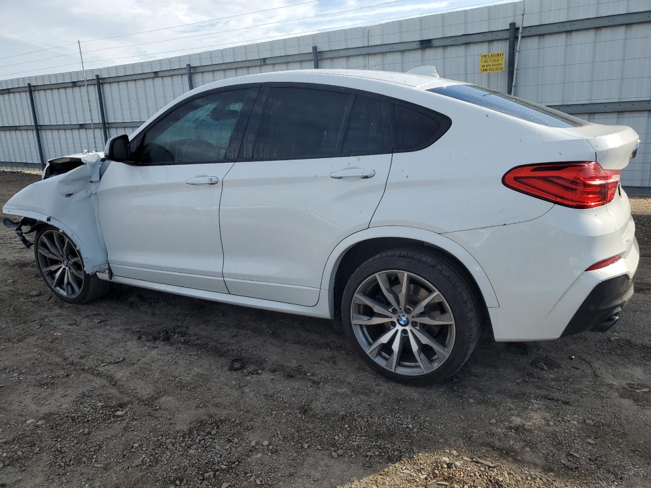 2017 BMW X4 - Image 2