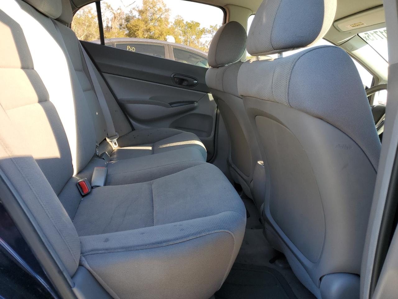 2011 Honda Civic - Image 10