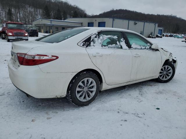  TOYOTA CAMRY 2015 White