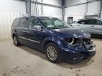 2014 Chrysler Town & Country Touring L zu verkaufen in Ham Lake, MN - Front End