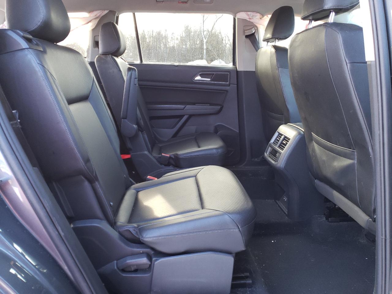 2018 Volkswagen Atlas - Image 11