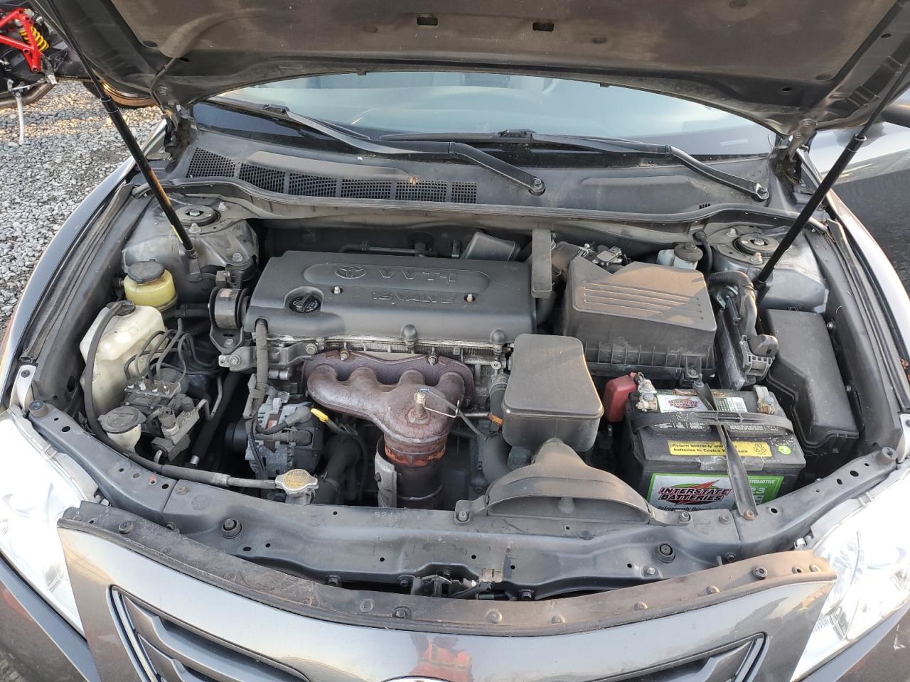 2009 Toyota Camry - Image 11