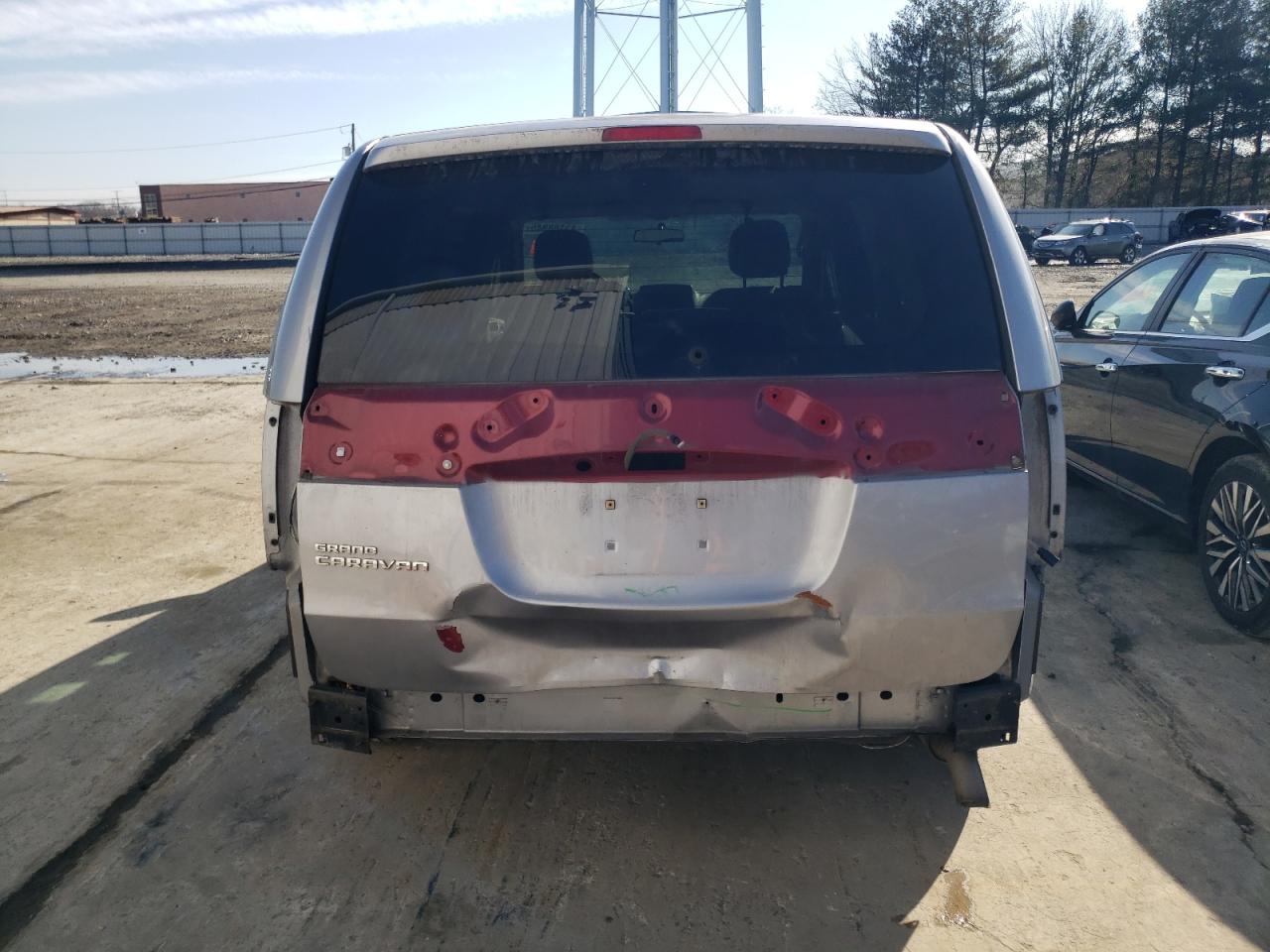 2013 Dodge Caravan - Image 6