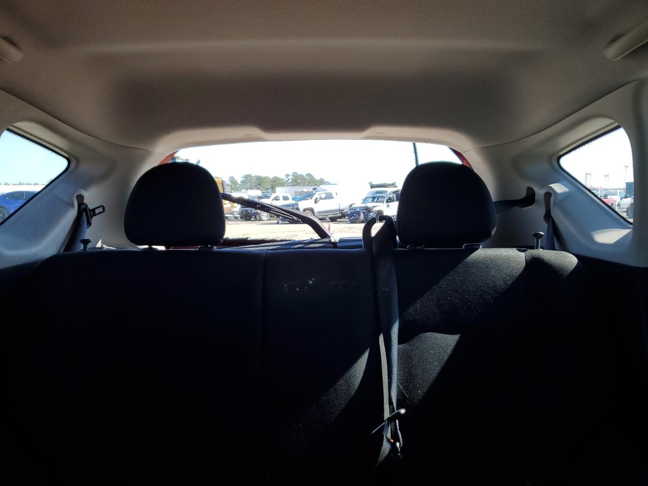 2016 Nissan Versa - Image 10