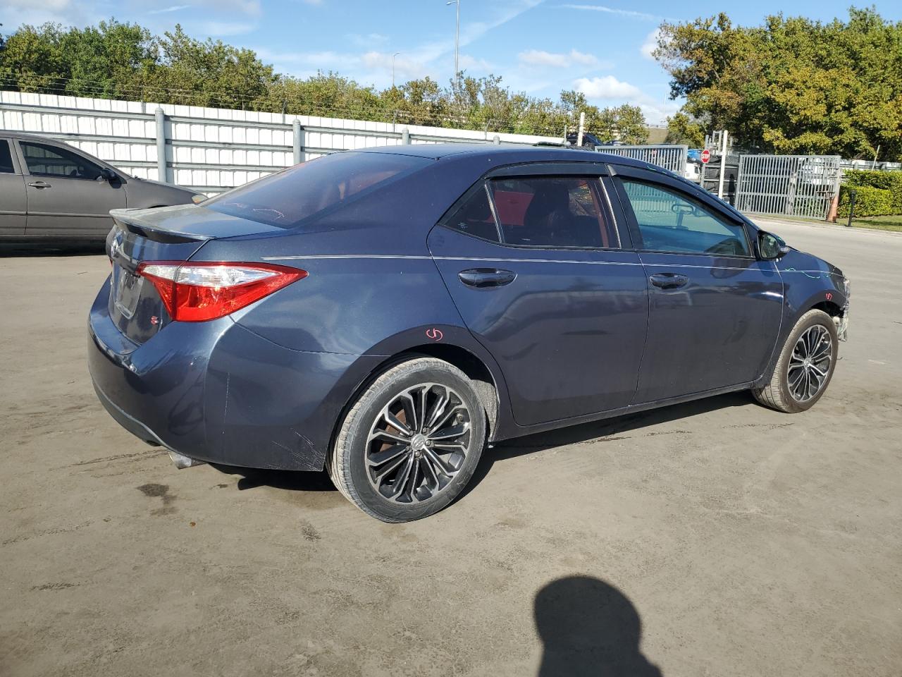 2014 Toyota Corolla - Image 3
