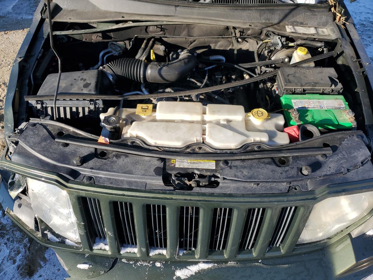 2008 Jeep Liberty (North America) - Image 11
