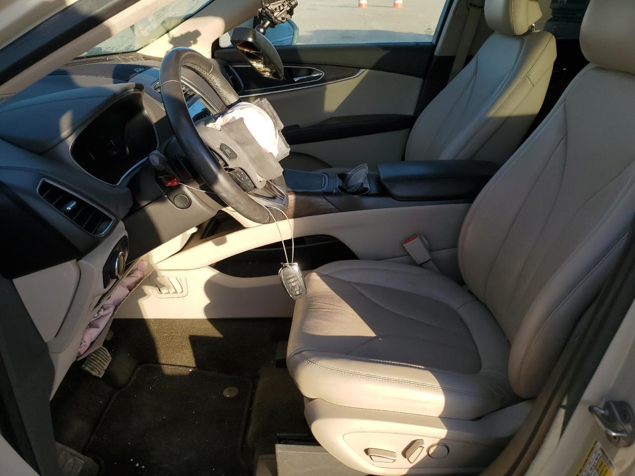 2018 Lincoln MKX - Image 7