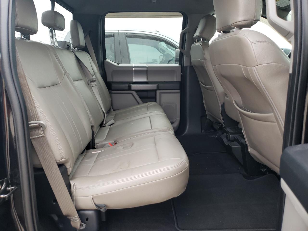 2019 Ford F-150 - Image 10