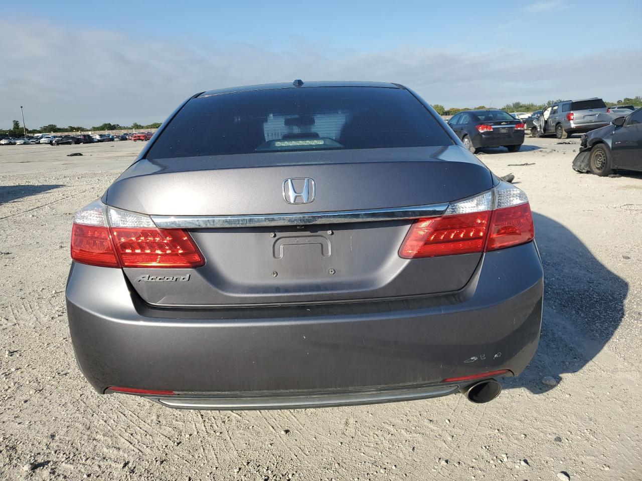2015 Honda Accord - Image 6