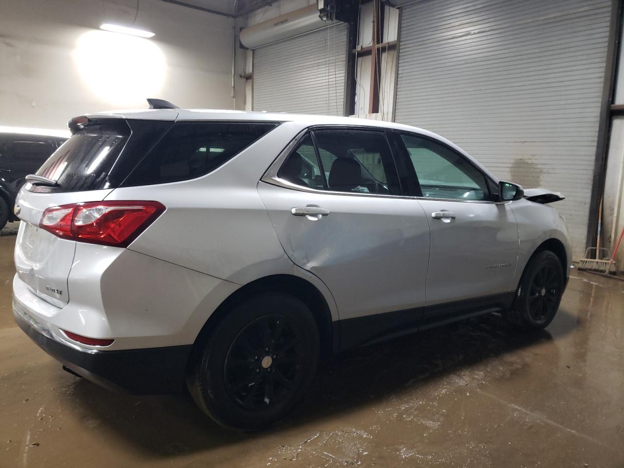 2019 Chevrolet Equinox - Image 3