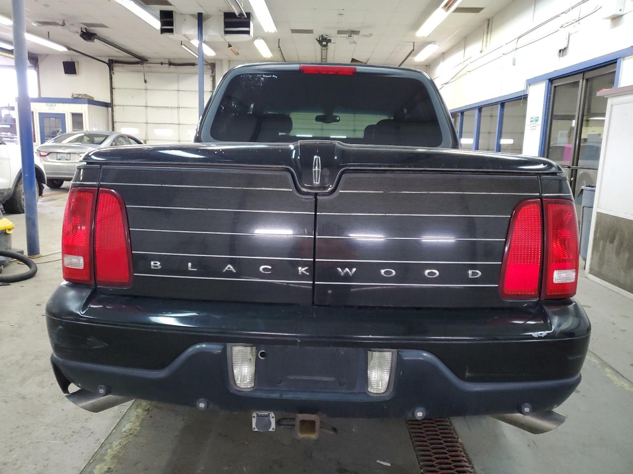 2002 Lincoln Blackwood VIN: 5LTEW05A52KJ01710 Lot: 88299005