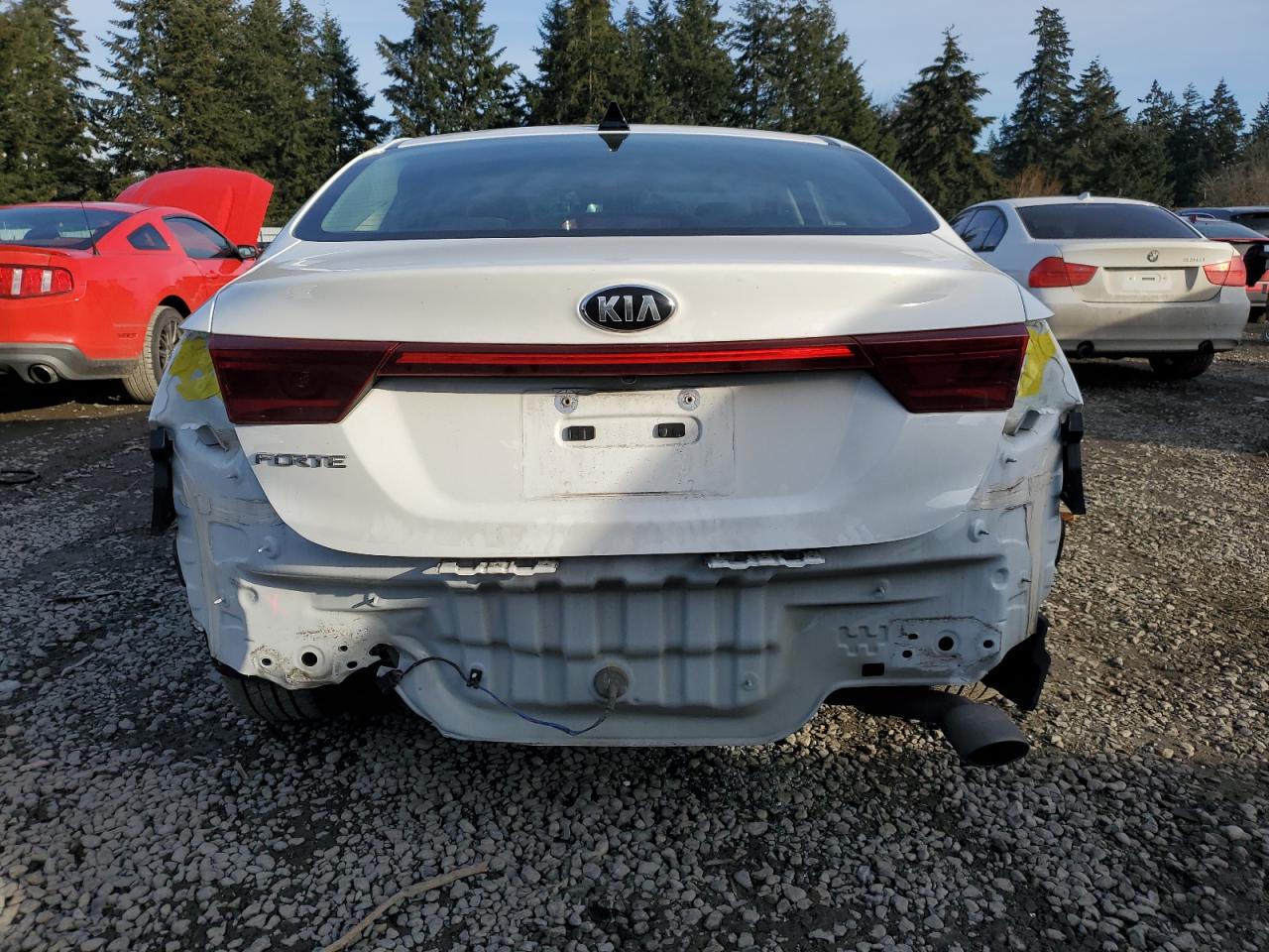 2021 Kia Forte - Image 6