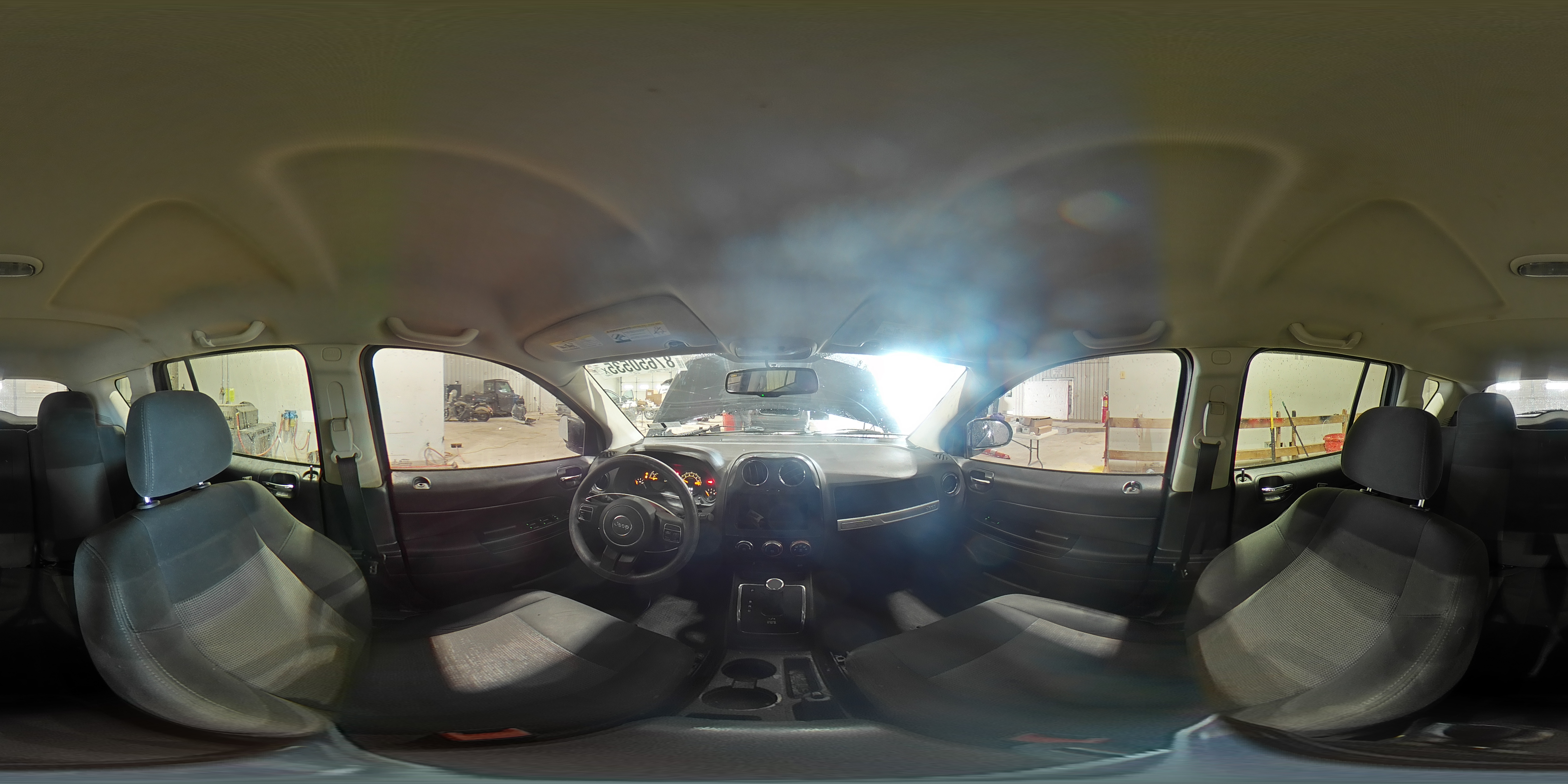 2016 Jeep Compass - Image 15
