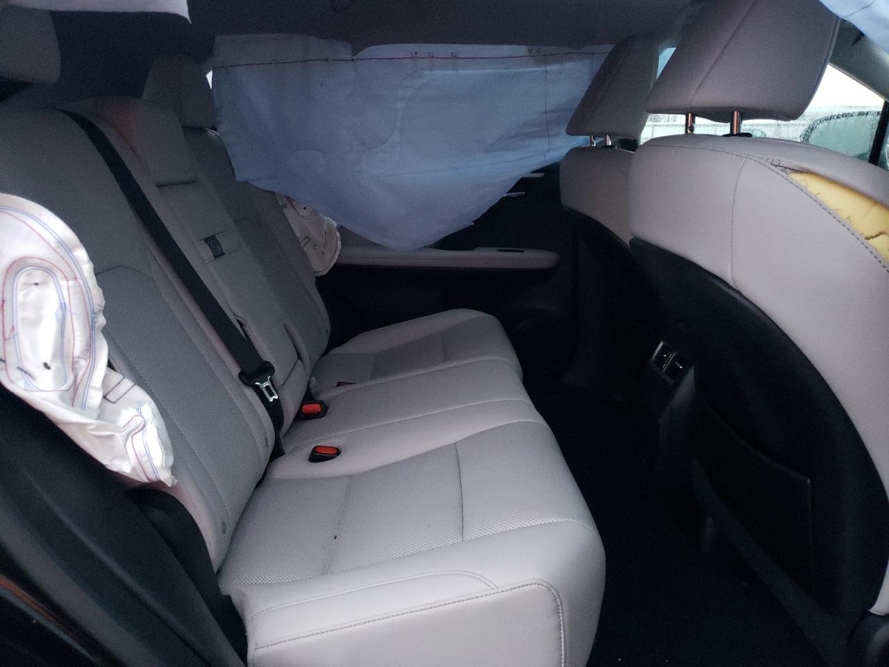 2021 Lexus RX - Image 11