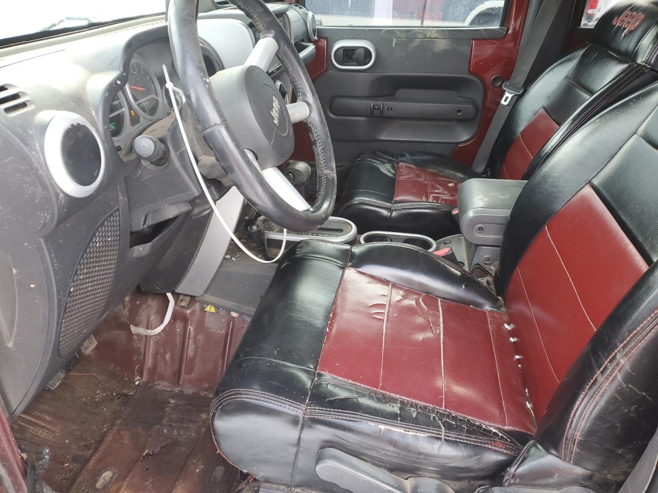 2009 Jeep Wrangler - Image 7