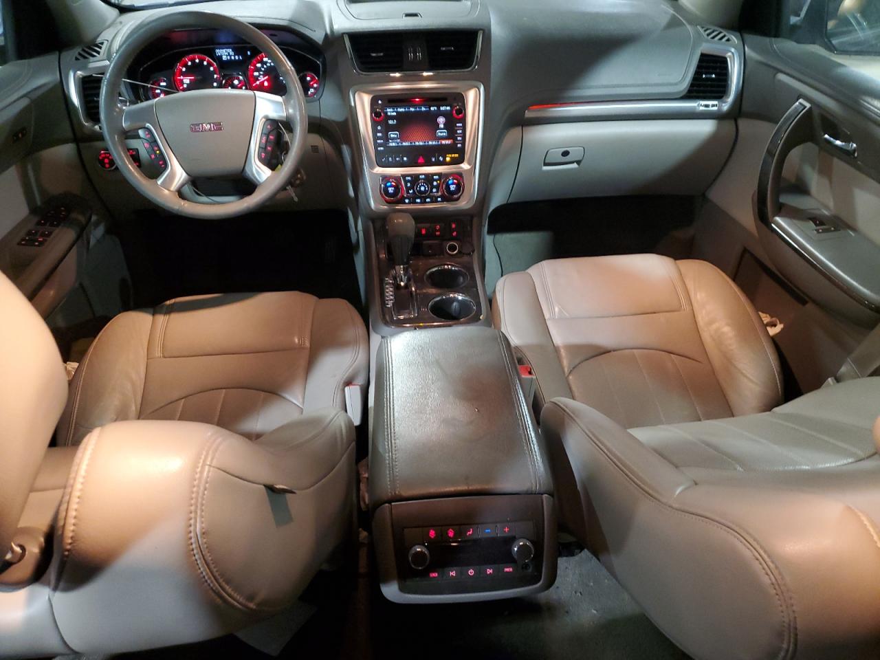 2015 GMC Acadia - Image 8