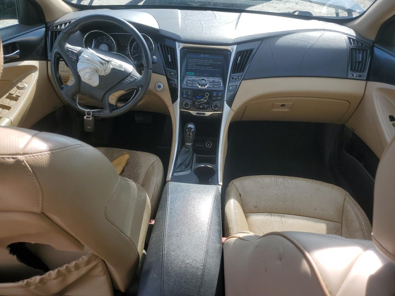 2012 Hyundai Sonata - Image 8