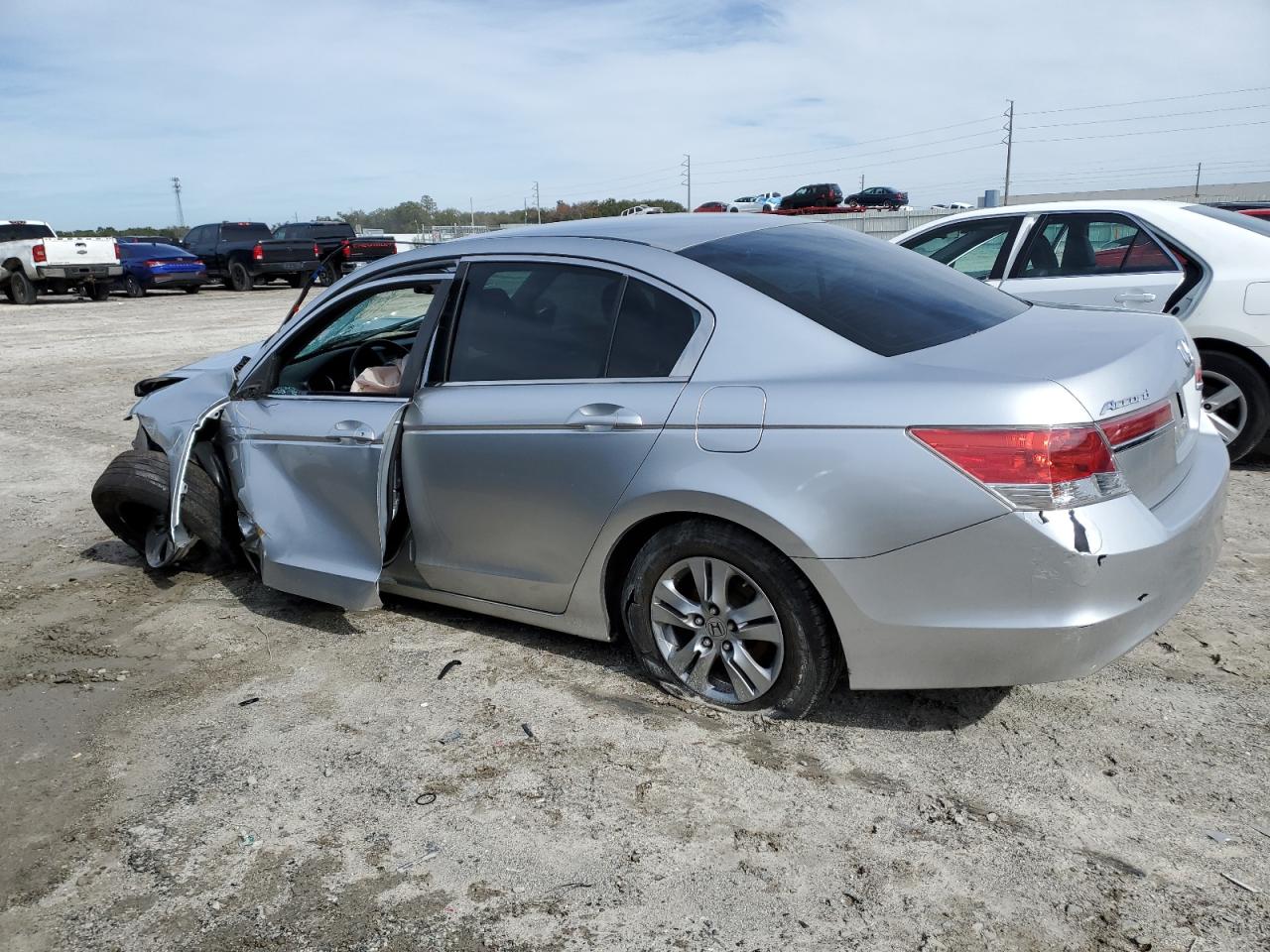 2011 Honda Accord - Image 2