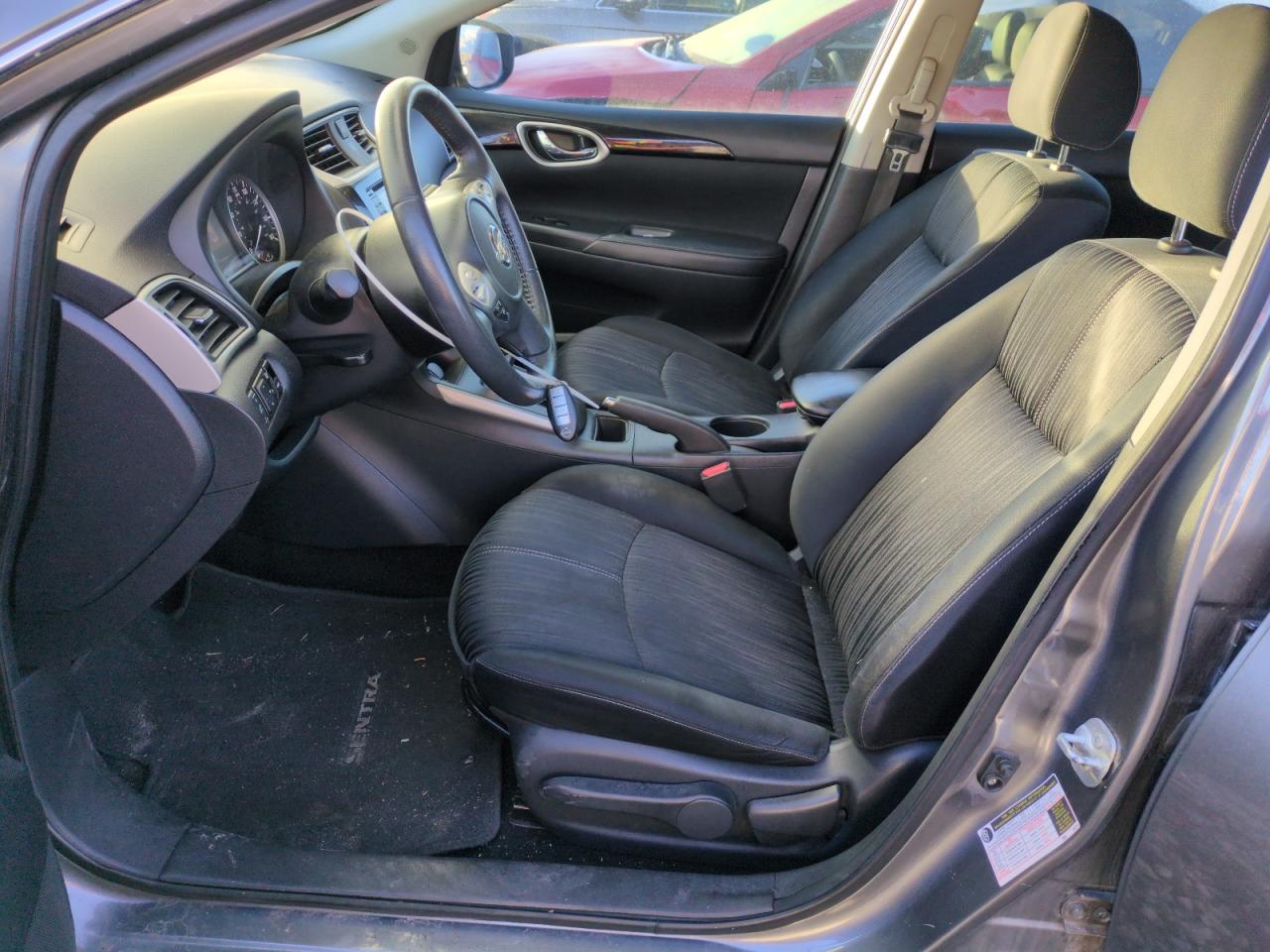 2016 Nissan Sentra - Image 7