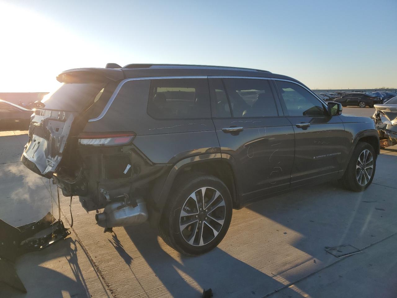 2021 Jeep Grand Cherokee - Image 3