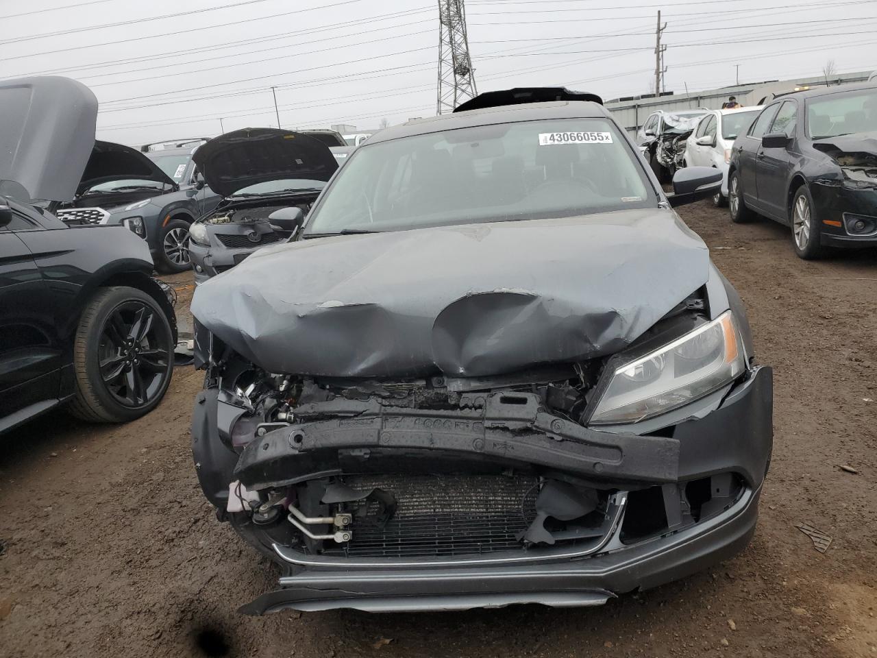 2014 Volkswagen Jetta - Image 5