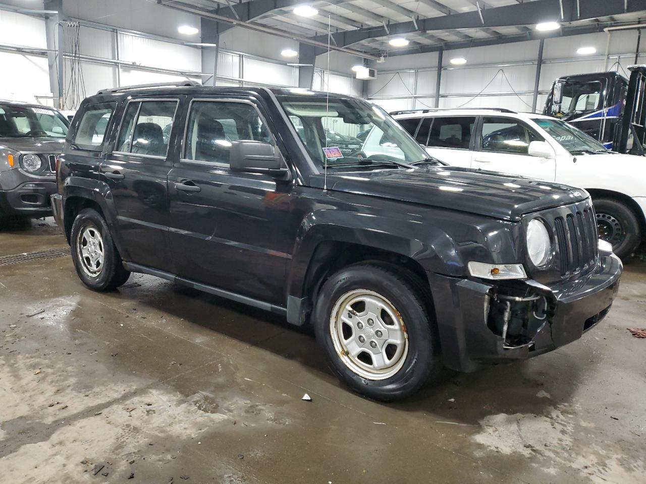 2010 Jeep Liberty (Patriot) - Image 4