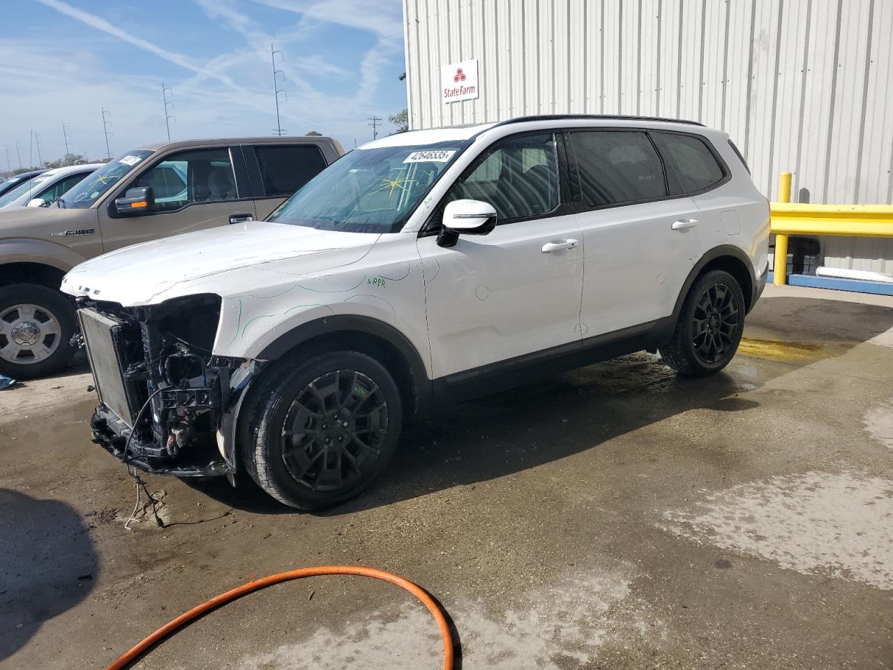 2021 Kia Telluride - Image 1