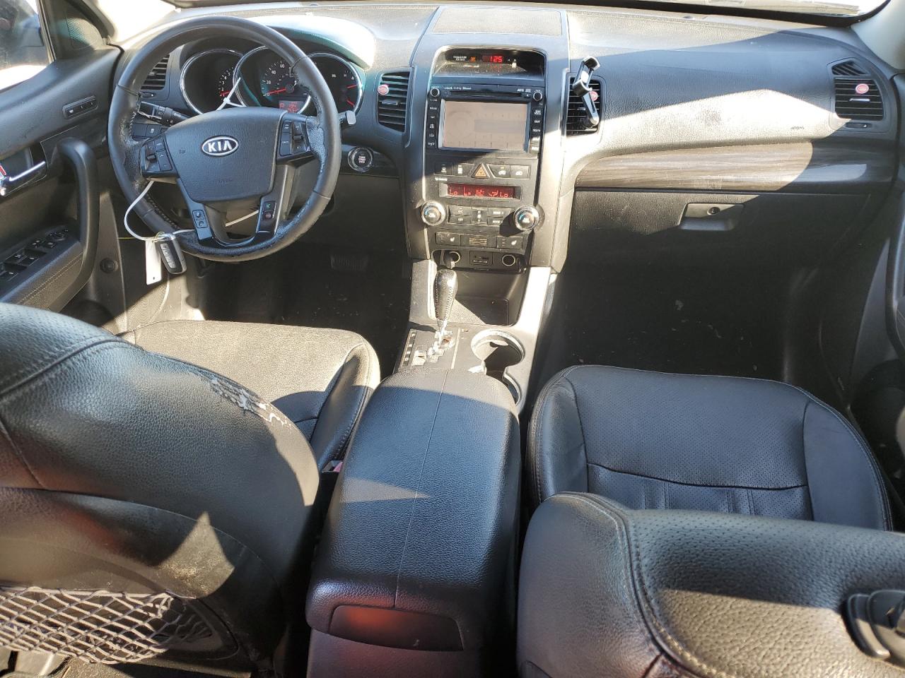 2013 Kia Sorento - Image 8
