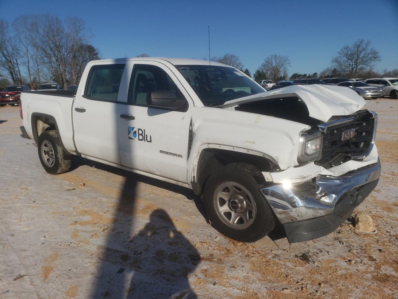 2016 GMC Sierra - Image 4