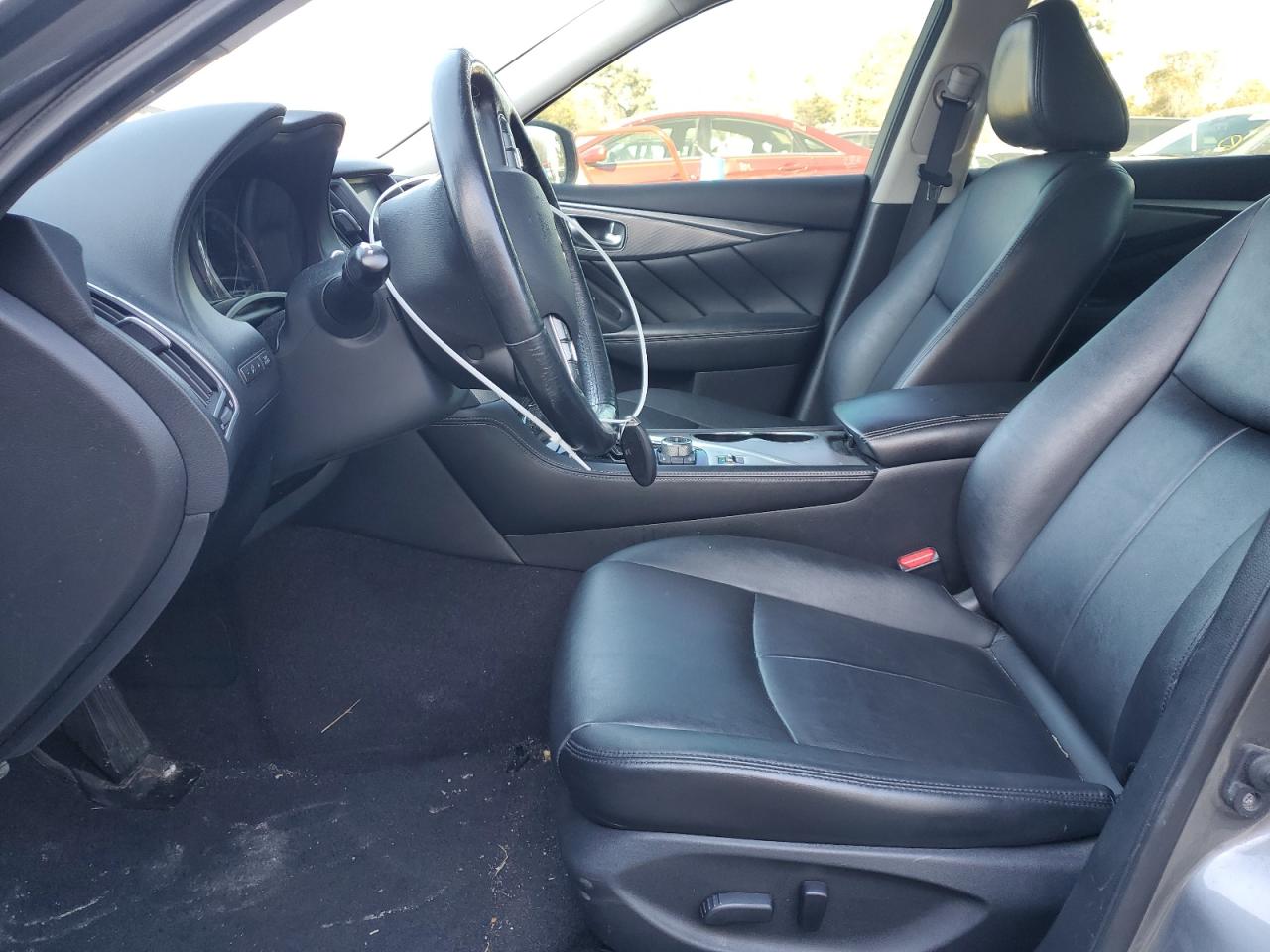 2015 Infiniti Q50 - Image 7