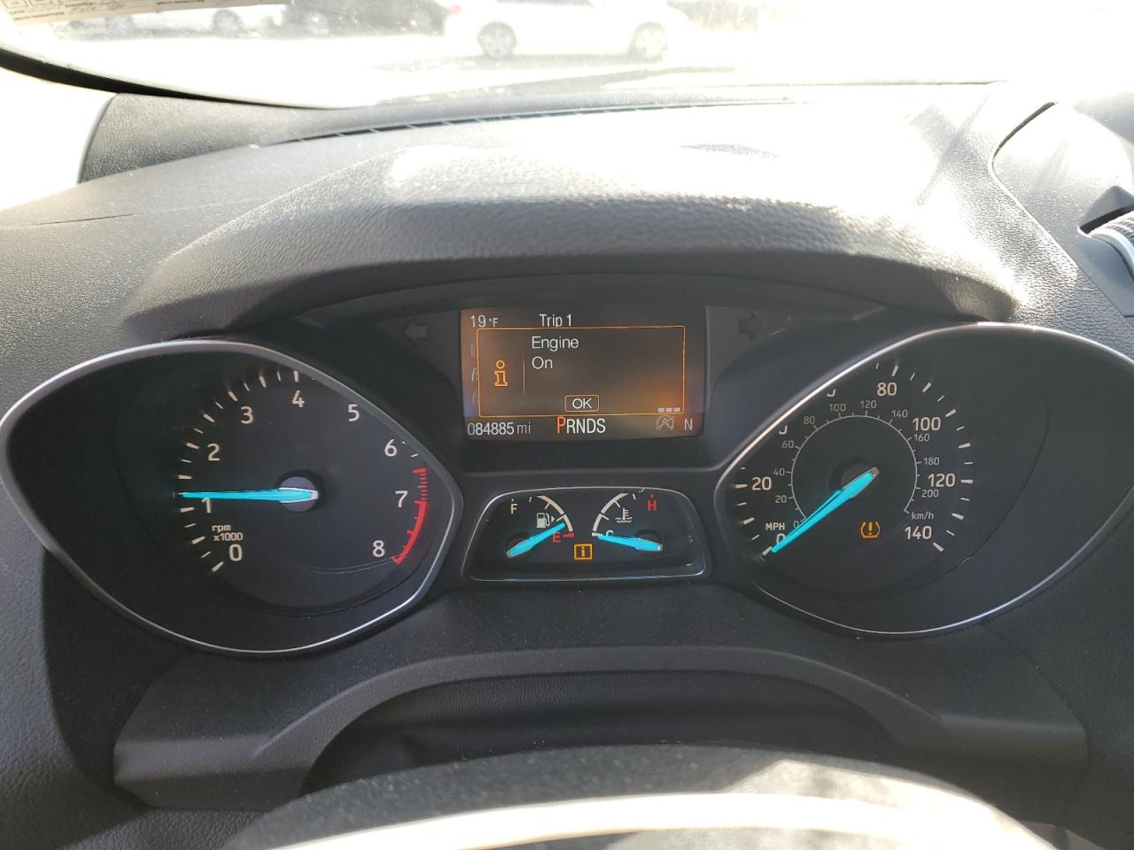1fmcu9gd7hua08000 1FMCU9GD7HUA08000 2017 Ford Escape Se