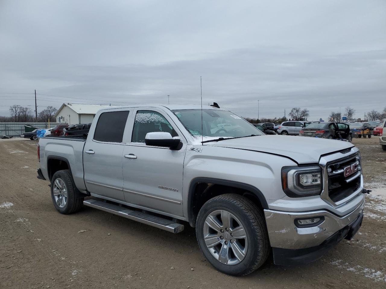 2016 GMC Sierra - Image 4