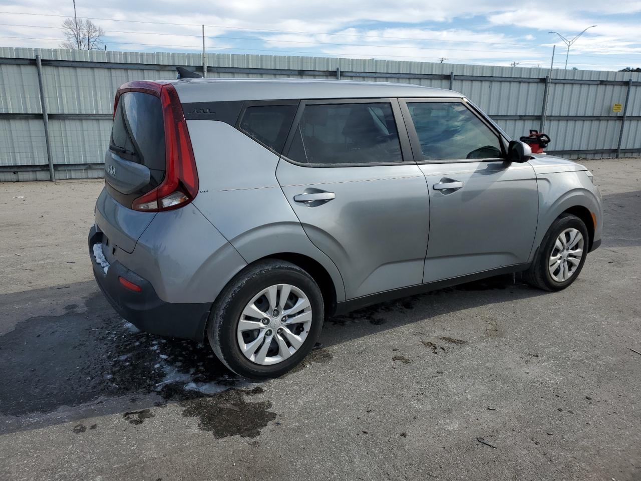 2022 Kia Soul - Image 3