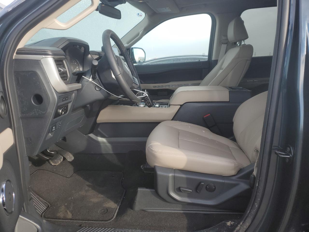 2024 Ford Expedition Xlt VIN: 1FMJU1J85REB07575 Lot: 88152925