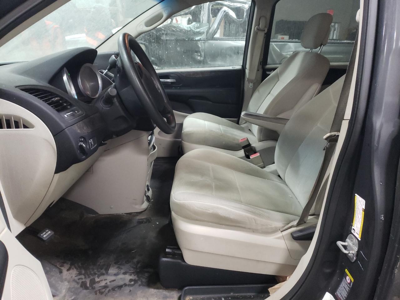 2011 Dodge Caravan - Image 7