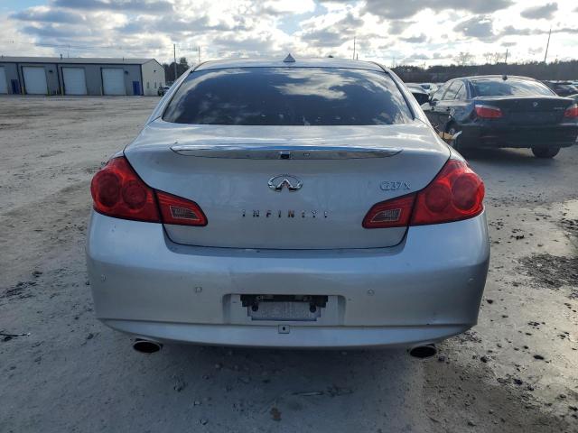  INFINITI G37 2013 Серебристый