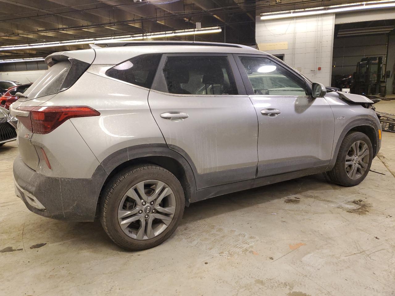 2021 Kia Seltos - Image 3