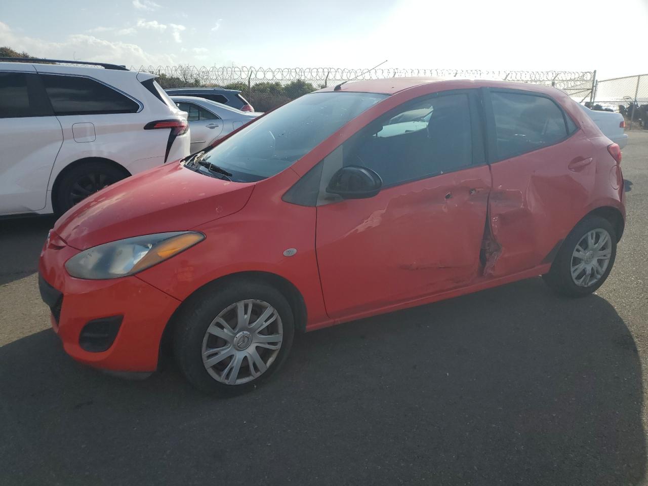 2014 Mazda Mazda2 Sport за продажба в Kapolei, HI - Side