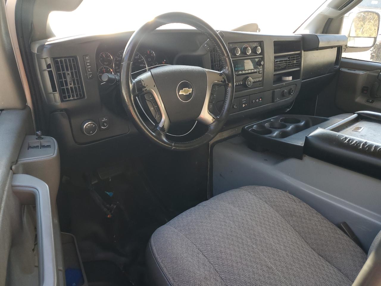 2016 Chevrolet Express - Image 8