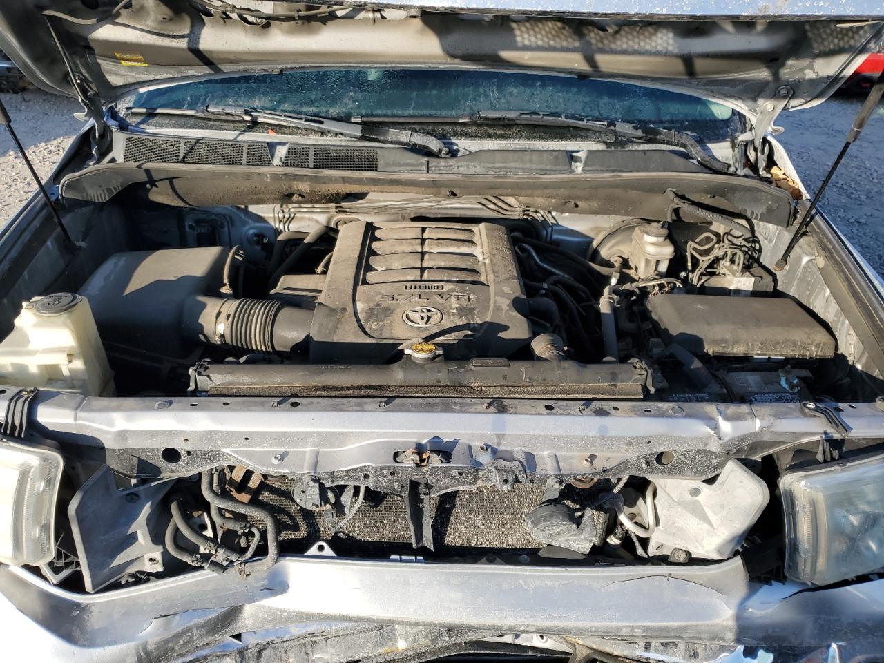 2011 Toyota Tundra - Image 11